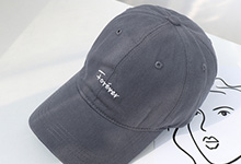 普通帽子一般有遮阳、装饰、增温和防护等作用